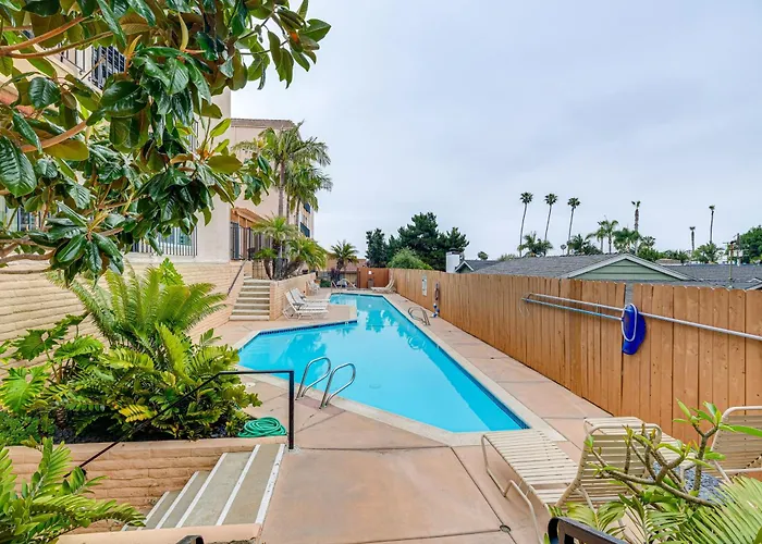 Sunny San Diego Condo Near Hospitals!