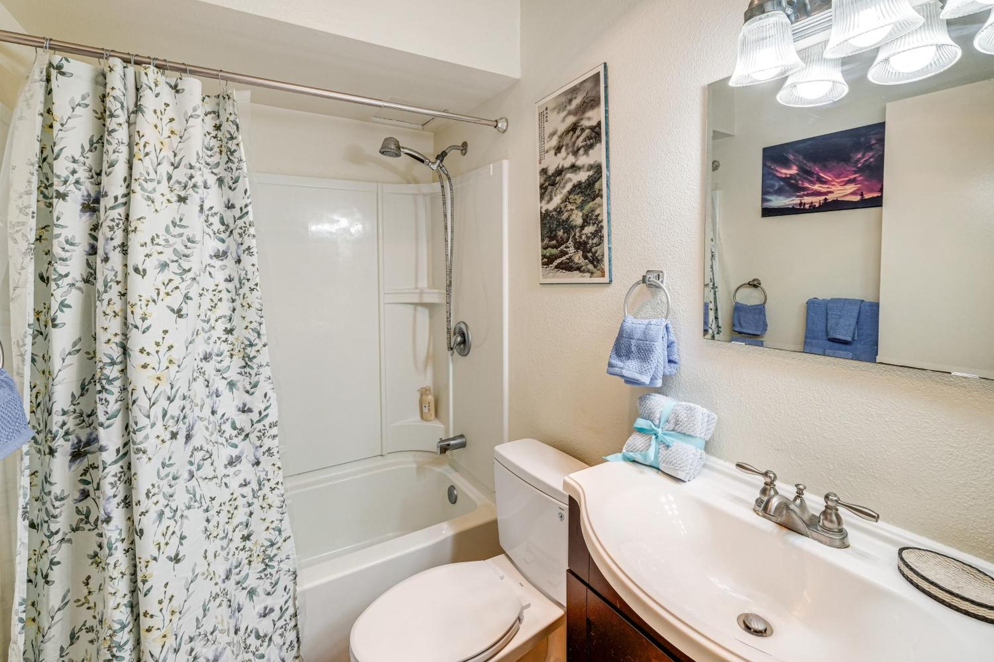 Apartment Sunny Near Hospitals! *